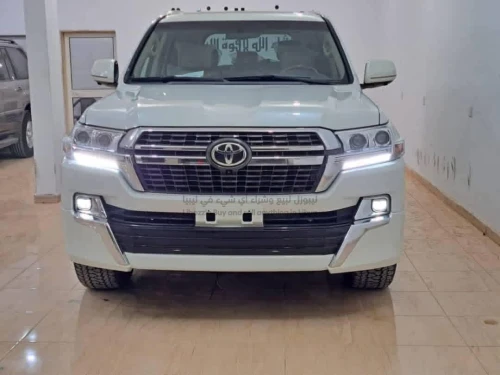 تويوتا لاندكروزر