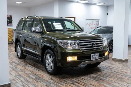 تويوتا لاندكروزر الوكيل 2010