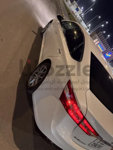 تايوتا افلون 2014