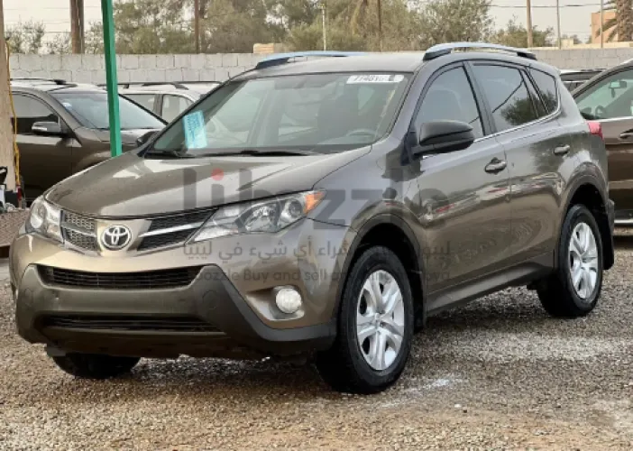 تويوتا راف فور 2015
