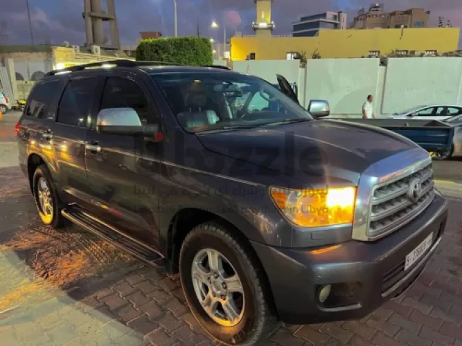 تيوتا سيكويا الميتيد2008