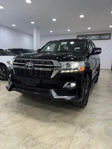 تايوتا لاندكروزر الوكيل 2020