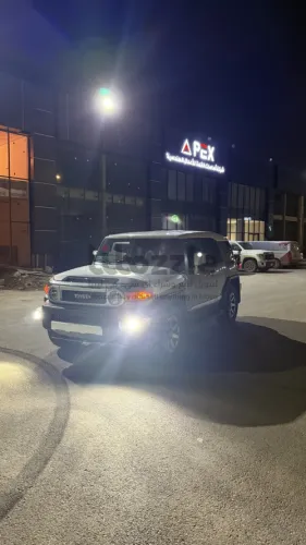 تيوتا FJ للبيع