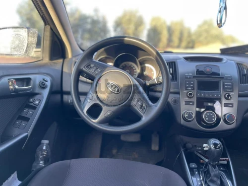 كيا فورتي 2012