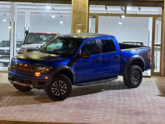 فورد RAPTOR SVT محلي 2024