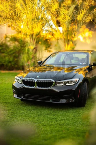 بي ام دبليو 330i 2021
