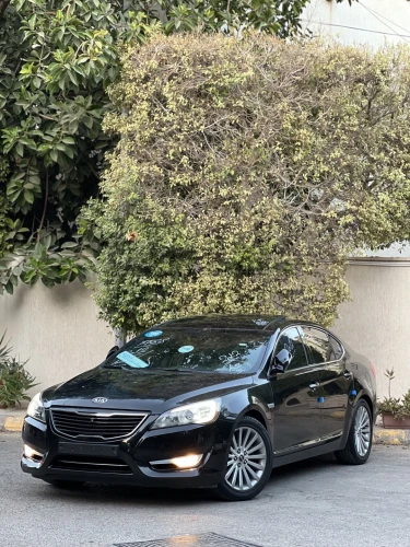 kia kadenza 2012