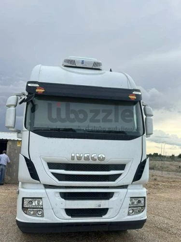شاحنة 460 IVECO Stralis