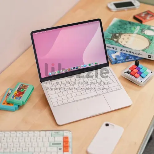 MacBook Neo 13