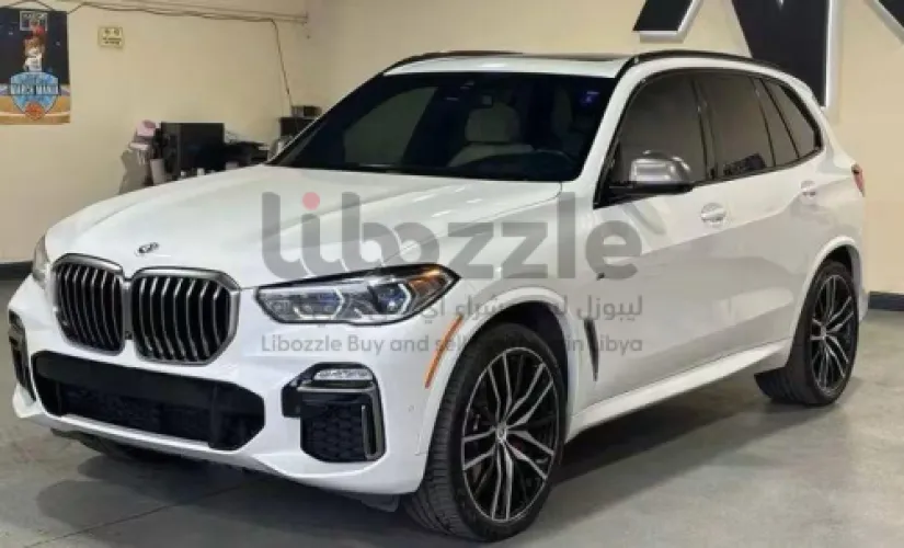 بي ام دبليو X5 M50 2021