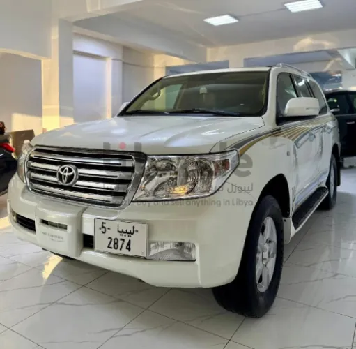 تايوتا لاندكروزر