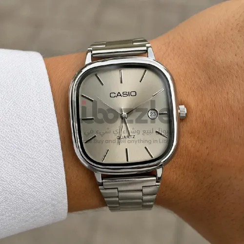 ساعة كاسيو للبيع اقرا الوصف