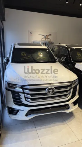 تويوتا لاندكروز VXR 2026