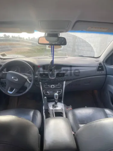 SM5 موديل 2010  سعر 14500 بالشيك