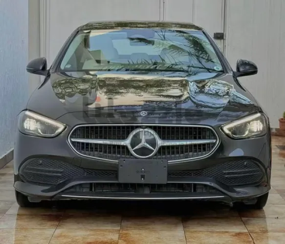 مرسيدس C 300 2022