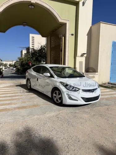 هنداي لانترا 2015