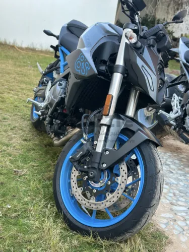 سوزوكي اصفر جمرك gsx8s