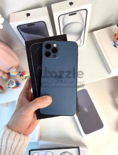 هــاتـــف 𝐢𝐏𝐡𝐨𝐧𝐞 𝟏𝟐 𝐩𝐫𝐨  الأنـيـق📱