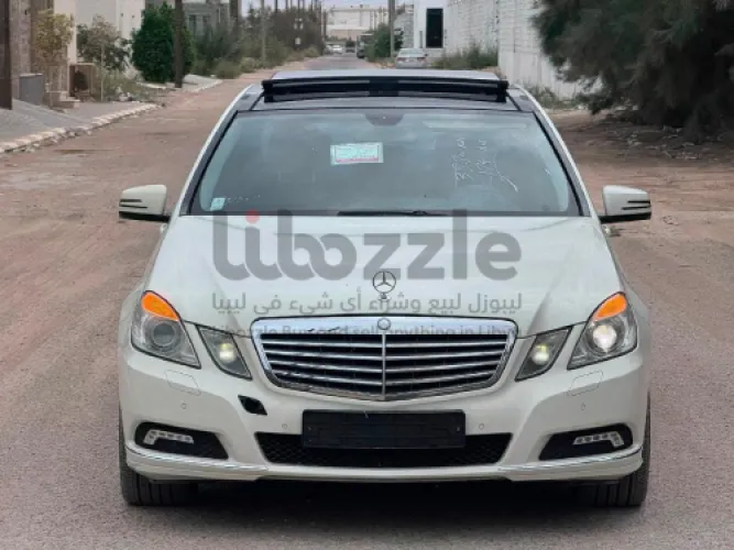 مرسيدس E 300 2012