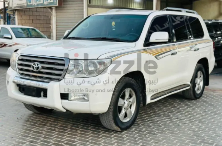 تويوتا لاندكروزر VXR 2009