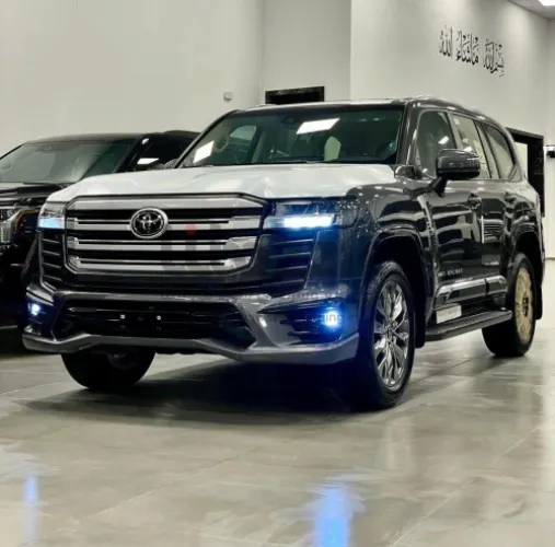 تايوتا لاندكروزر 2024