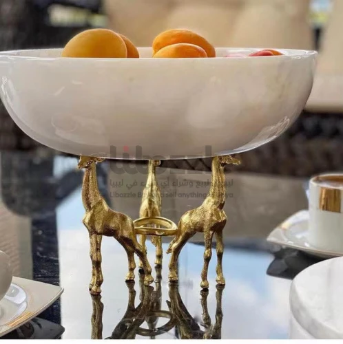 اواني ضيافة فاخرة مطلية بالذهب