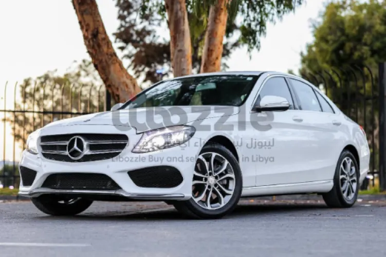 مرسيدس C 300 2015
