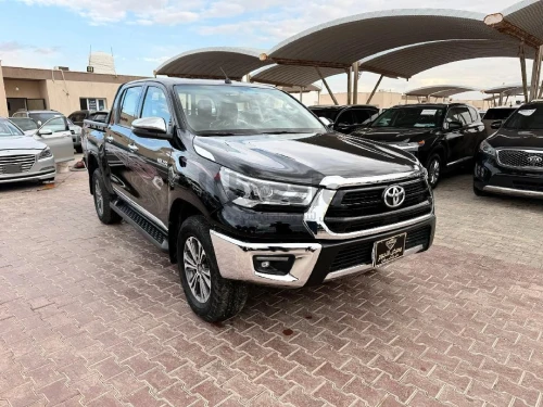 تويوتا SR5 2023