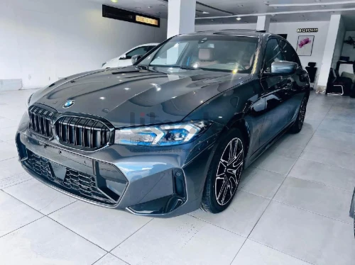 بي ام دبليو 330 2019