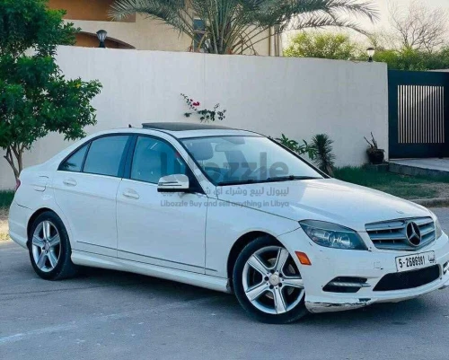 مرسيدس C 300 2011