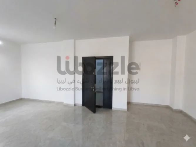 مكتب للإيجار بوستة