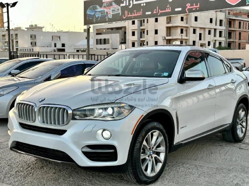 بي ام دبليو X6 2016 35