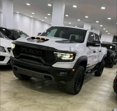 دودج رام TXR 2021