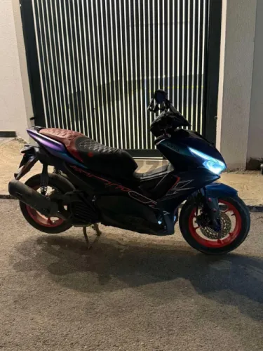 YAMAHA Aerox 155 2023