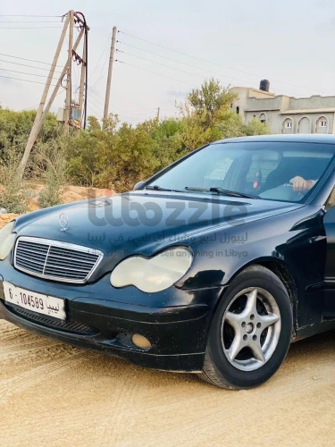 مرسيدس كاكاويا C200   2002