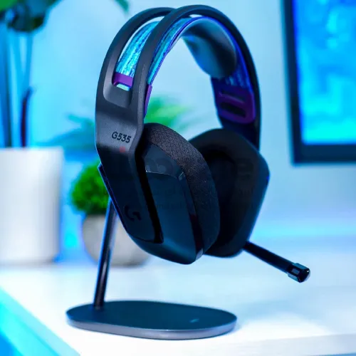خفيفة على رأسك 🎧 سماعة Logitech G535 LIGHTSPEED Wi
