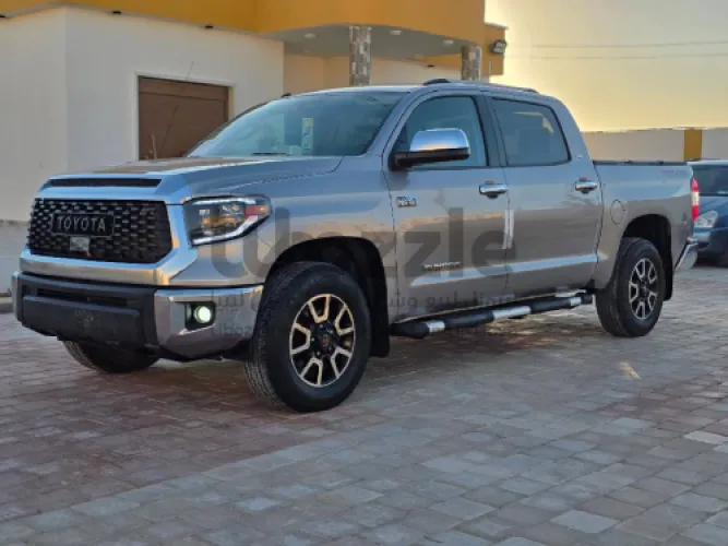 تويوتا تندرا 2016