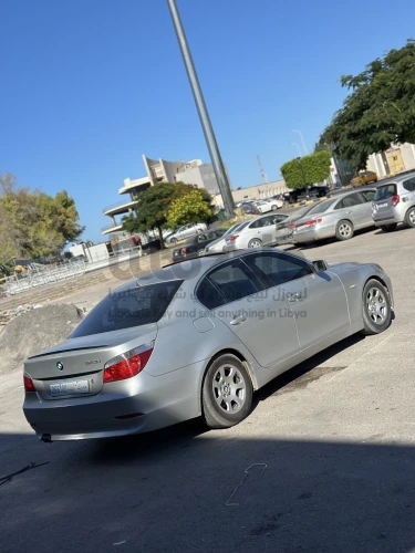 BMWحاجب عيب لا