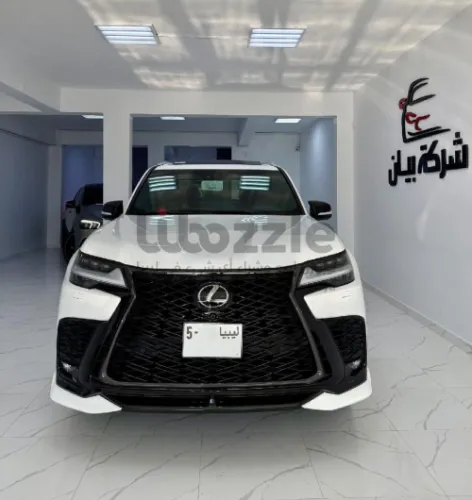 لكزس F SPORT 2024