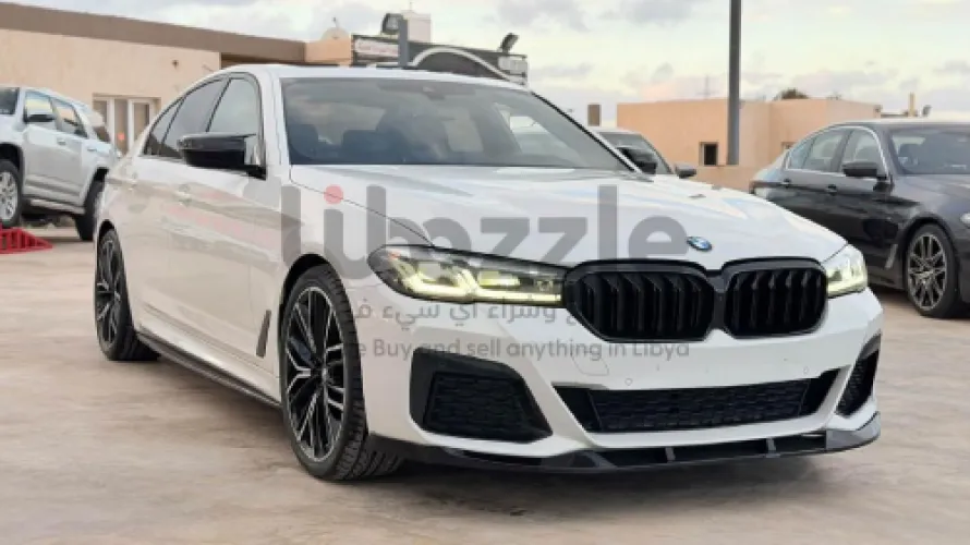 بي ام دبليو 530i 2021