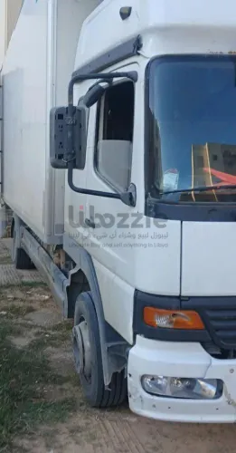 مرسيدس اتيقو 1228
محرك 6 كهربائ