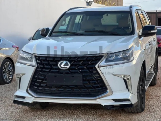 لكزس LX 570 محلية