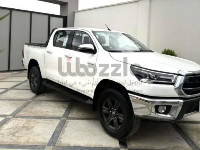 تويوتا هايلكس الوكيل 2022