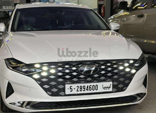 هونداي أزيرا 2022
