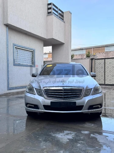 مرسيدس E 300 2012