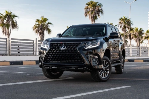 لكزس GX460 رباعي بدي 2023 بلاك اديشن