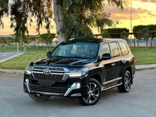 تويوتا لاندكروزر 2010