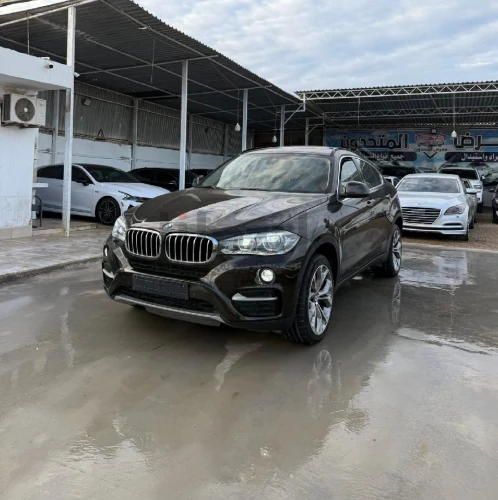 بي ام دبليو X6 الوميل