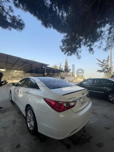 سوناتا 2012 فل مطربق