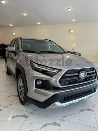 تويوتا راف فور 2023